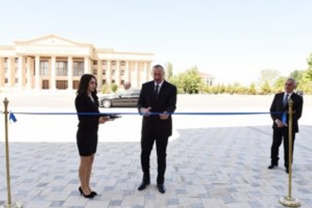 Prezident İlham Əliyev Naxçıvan Müəllimlər İnstitunun yeni binasının açılışında iştirak edib
