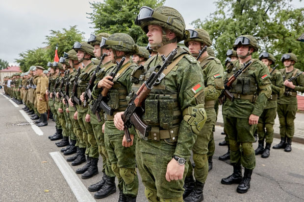 Belarus silahlı qüvvələrində yoxlamalara başlanıldı